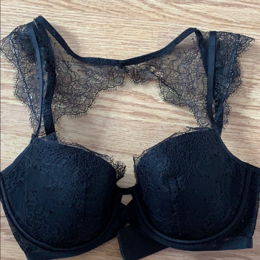 Victoria Secret bra - Picture 2 of 3